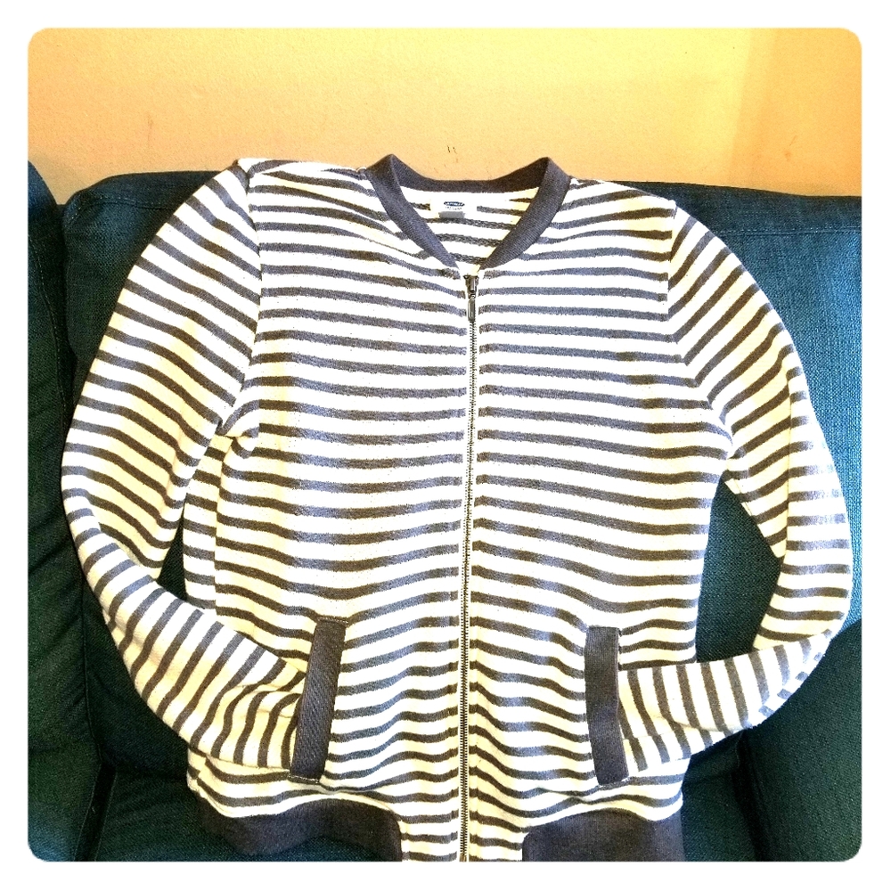 Old navy zip up sweater